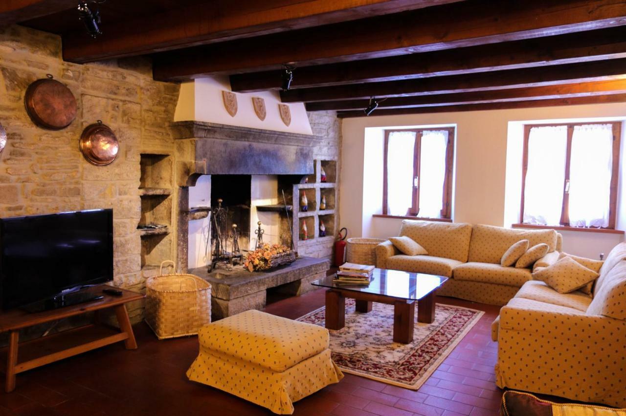 Il Palazzo Ridracoli Hotel Bagno di Romagna Bagian luar foto